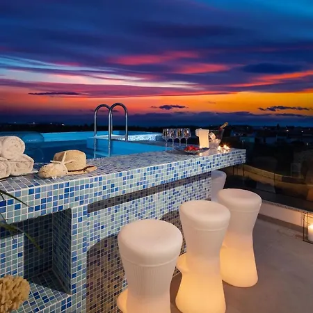 Apartment Penthouse Blue Horizon- A Luxury Penthouse With Infinity Pool, Hot Tub, Sauna And Sea Views! *