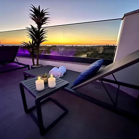 Penthouse Blue Horizon- A Luxury Penthouse With Infinity Pool, Hot Tub, Sauna And Sea Views!