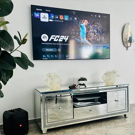 Penthouse Blue Horizon- A Luxury Penthouse With Infinity Pool, Hot Tub And Sea Views! * Poreč