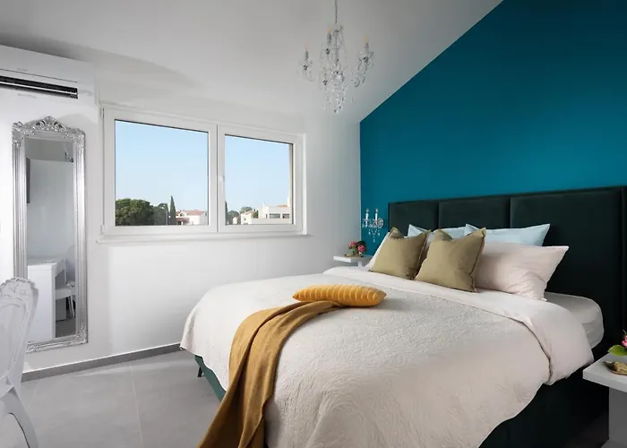 Daire Penthouse Blue Horizon- A Luxury Penthouse With Infinity Pool, Hot Tub, Sauna And Sea Views! *