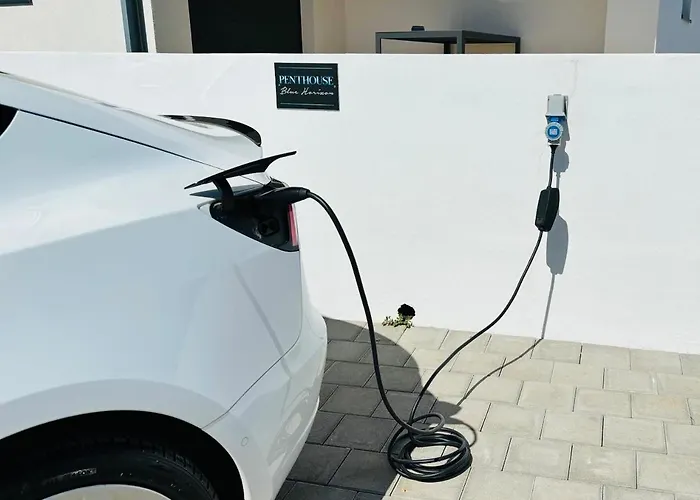 Daire Penthouse Blue Horizon- A Luxury Penthouse With Infinity Pool, Hot Tub, Sauna And Sea Views! Poreč