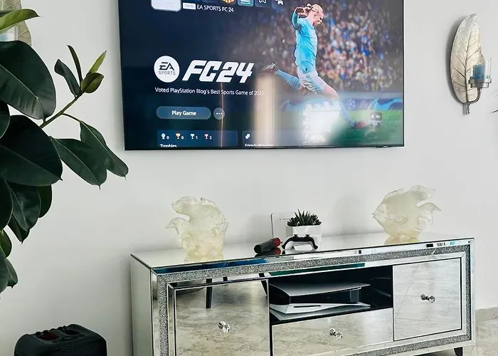 Penthouse Blue Horizon- A Luxury Penthouse With Infinity Pool, Hot Tub, Sauna And Sea Views! * Poreč